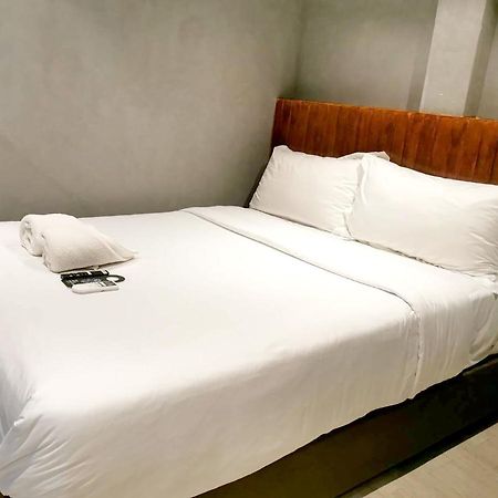 Narawad Boutique Hotel Bangkok Exterior foto