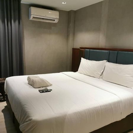 Narawad Boutique Hotel Bangkok Exterior foto