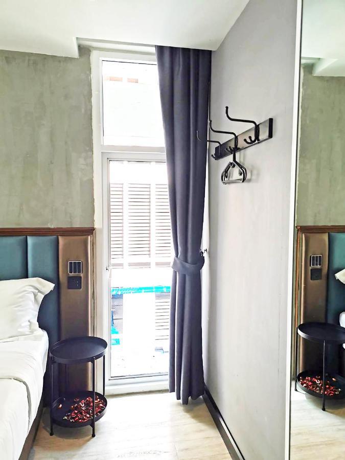 Narawad Boutique Hotel Bangkok Exterior foto